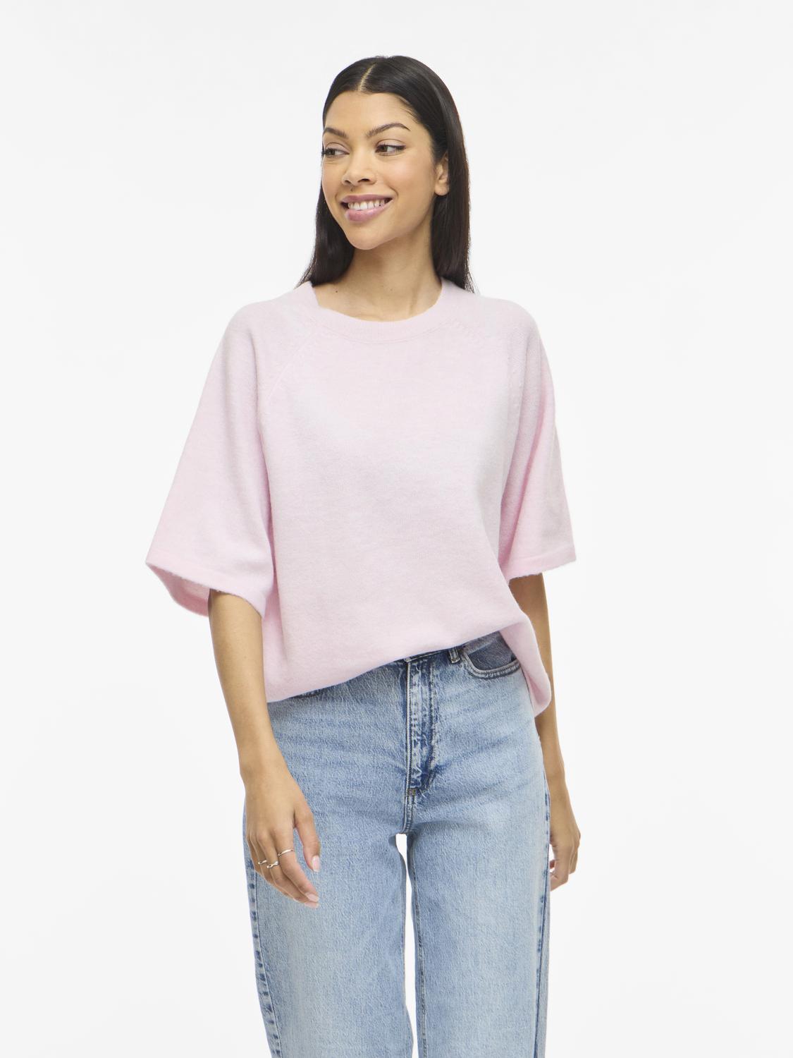 model_shot-front